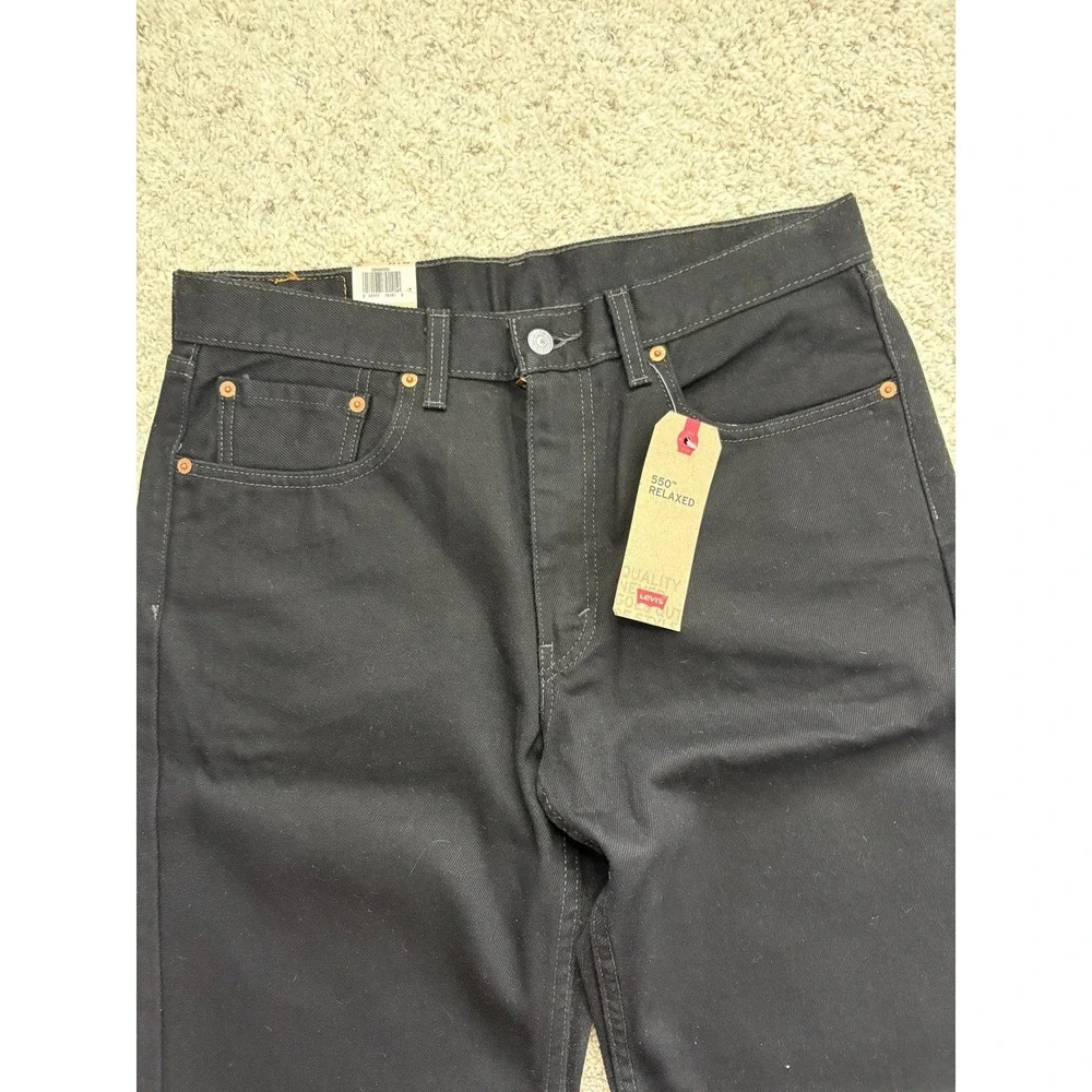 NWT Levi's 550 Relaxed Fit Jeans 33x32 Black Tapered Leg Denim Mens NWT